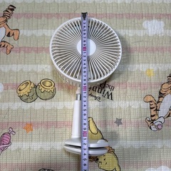 挟めるミニ扇風機の画像