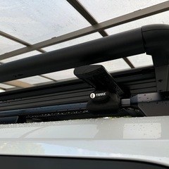 ランクル250装着　THULE ベースウイングバー　inno ラック
の画像
