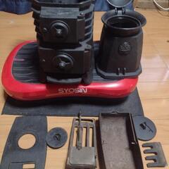 昭和レトロ、 福録携帯用 分割 薪ストーブの画像