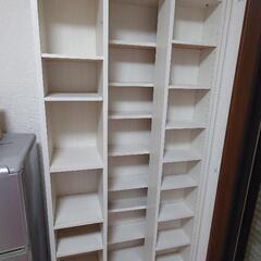 白木目調のスライド付きの本棚・CDラック