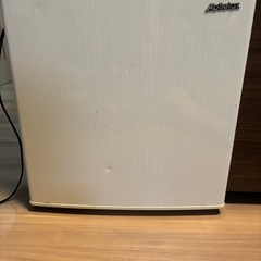 小型冷蔵庫　ジャンク品
の画像