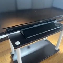 テレビ+テレビ台セットの画像