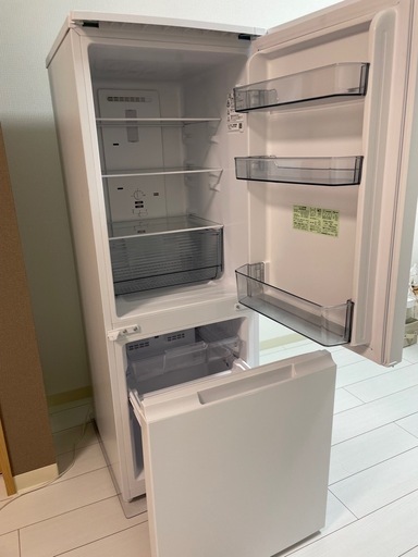 【値下げしました】冷蔵庫 179ℓ SHARP　SJ-D18J-W