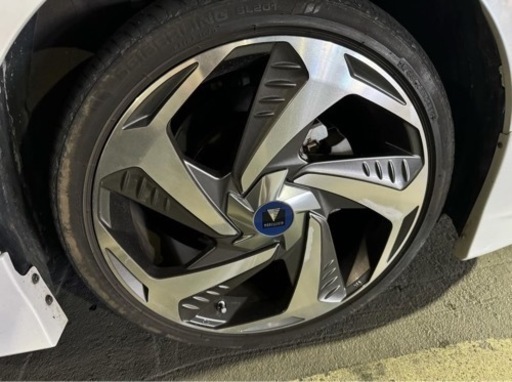 50プリウス モデリスタ18インチホイール