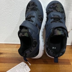 新品、未使用、子供、キッズ、スニーカー、靴、20CM 