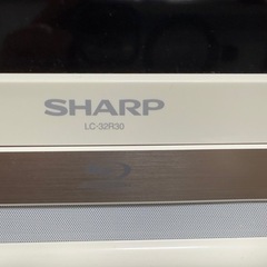 シャープ　AQUOS 32型TV