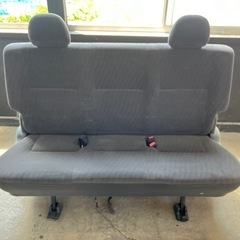ハイエース　シートの画像