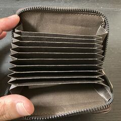 【茶色】カード収納ケースの画像