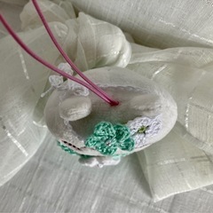ぽてたま ちいかわ 着せ替え お花のヘアバンド 花柄ワンピース キャラクターグッズの画像