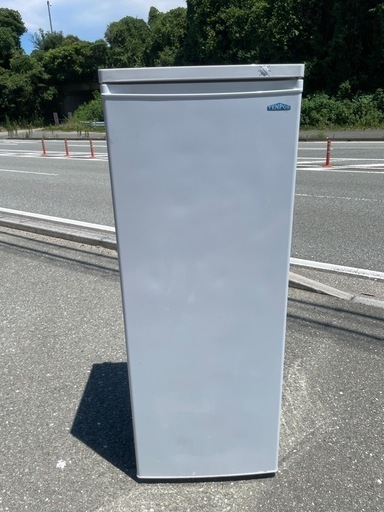 ■中古品 テンポスバスターズ 冷凍ストッカー TBUF-168-RH 2018年 168L 549x560x1444mm 動作問題なし■