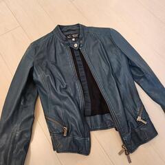ARMANI JEANS

革ジャン