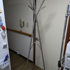 コートスタンド IKEA KNIPPEの画像