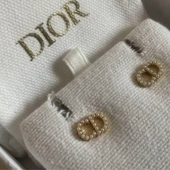 DIOR ピアス