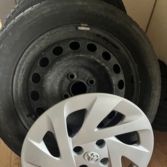 アクア純正タイヤ3本