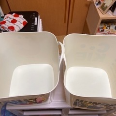 エルモ&クッキーランドリーバスケットの画像