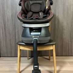 コンビ製チャイルドシート