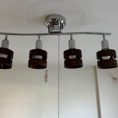 照明 LED電球付き