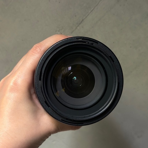 【箱付き】Nikon D5200 + レンズ1本セット