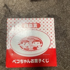 ペコ、ポコ絵皿