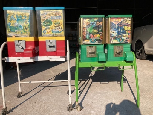 ガチャ　ポン　ガチャガチャ　本体