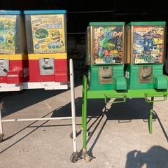 ガチャ　ポン　ガチャガチャ　本体