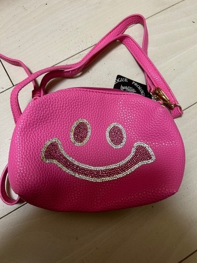 新品タグつき　定価65000円　本革フューシャーピンク　スワロデコ　ショルダー&クラッチバッグ