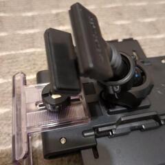 車　挟むタイプ　スマホホルダー　美品の画像