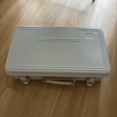 無印 スチール工具箱3