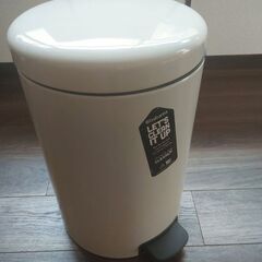 【譲ります・今週末までに取りに来てくださる方】brabanthi...
