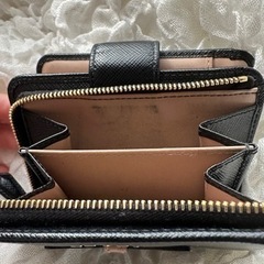 PRADA 財布の画像