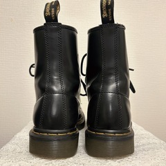 Dr.Martens 8ホール　レースアップブーツ　US7 BLK レザーの画像
