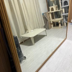 超大型鏡 ミラーの画像