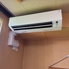 エアコン取付　標準取付部材込18000円〜