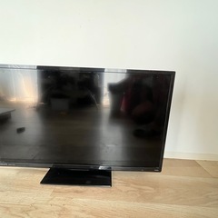 【激安】32型液晶テレビ（テレビ線付き）