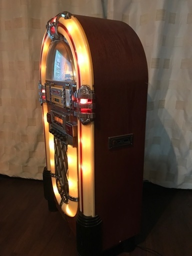ジュークボックス