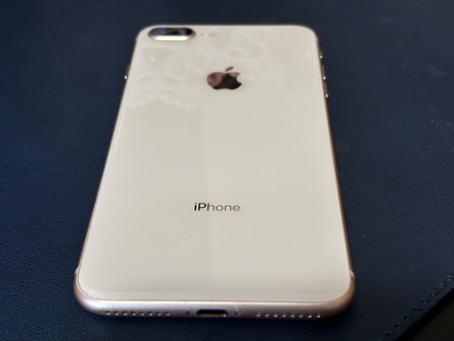 iPhone 8plus 256GB SIMフリー 海外版