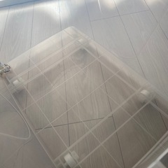 フタ付き収納ボックスの画像