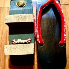 美品！下駄　赤　23.5cm 〜24cm の画像