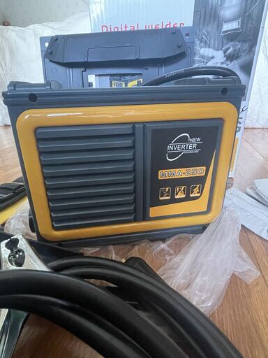 【ポータブルインバーター電気溶接機 MMA-250】 DIY 　110V 3000W