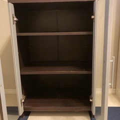 キャビネットの画像