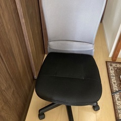 パソコンチェア　グレー