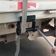 ノン溶接トラックテンショナー。4個セットの画像