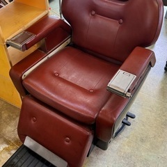 タカラベルモント 理容椅子 バーバーチェア ２台