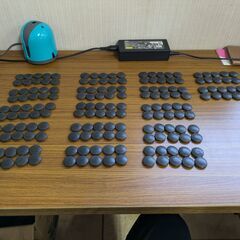 【鹿児島市リサイクルショップスターズ吉野店】碁石 (白166個　黒169個)の画像