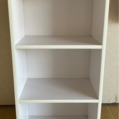 収納棚　家具　カラーボックス