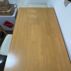 ダイニングテーブル3点セットの画像