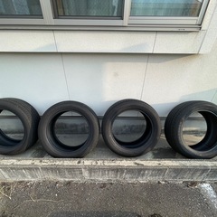 デリカD5  シャモニー　純正タイヤ