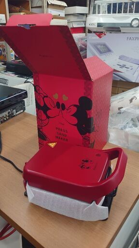 【未使用品】Francfranc ディズニー プレスサンドメーカー キス RED