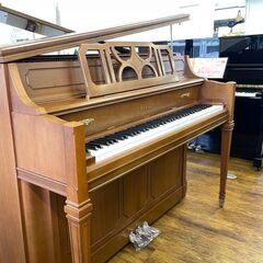 オシャレな家具ピアノ　カワイkl11WI