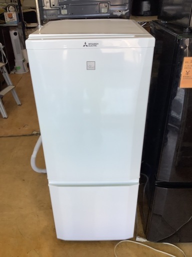 三菱 【右開き】146L 2ドアノンフロン冷蔵庫 keyword キーワードホワイト MR-P15EA-KW  リサイクルショップ宮崎屋　佐土原店　24.8.5F